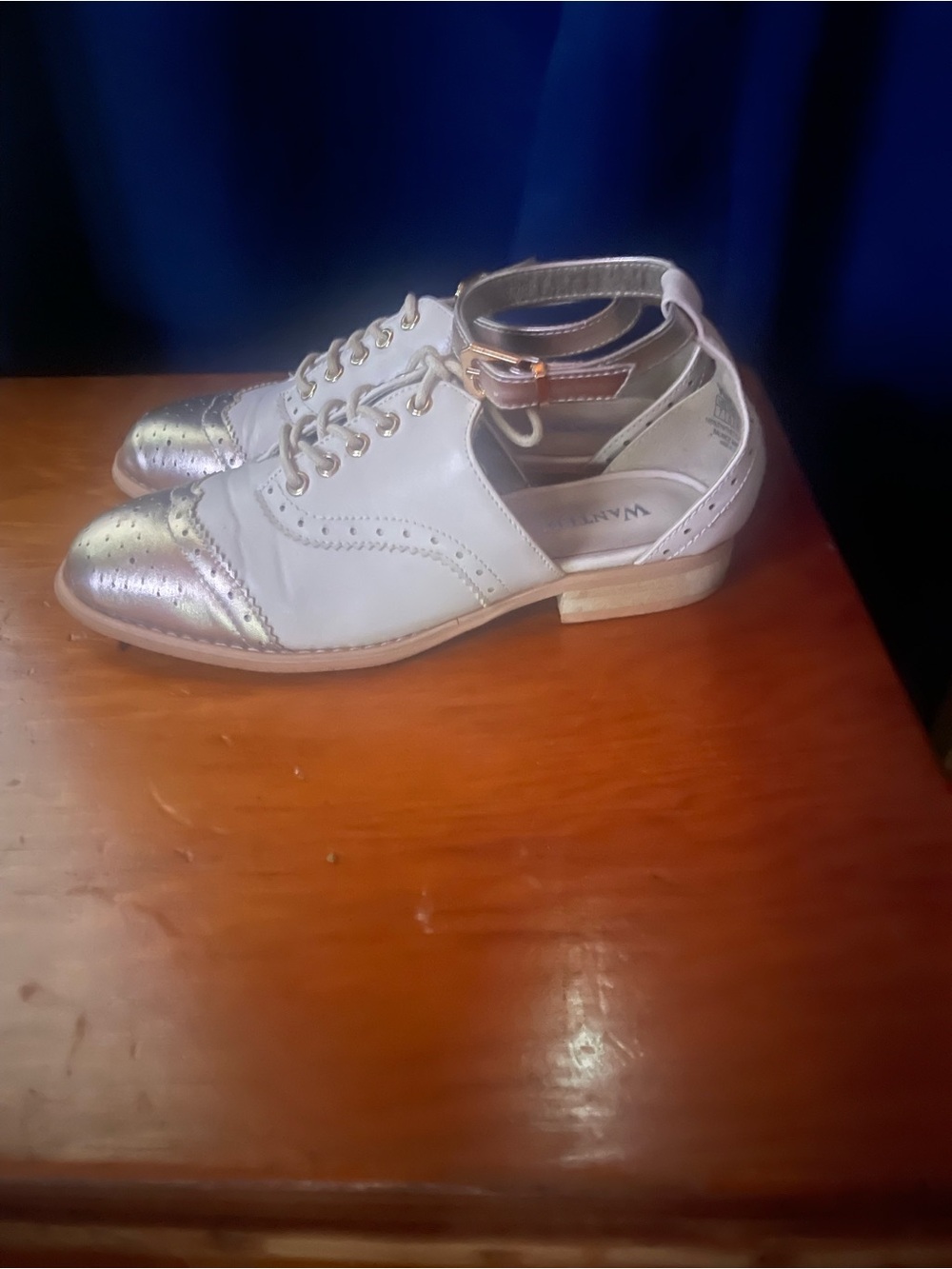 Wanted White and Gold Cutout Oxford Loafers